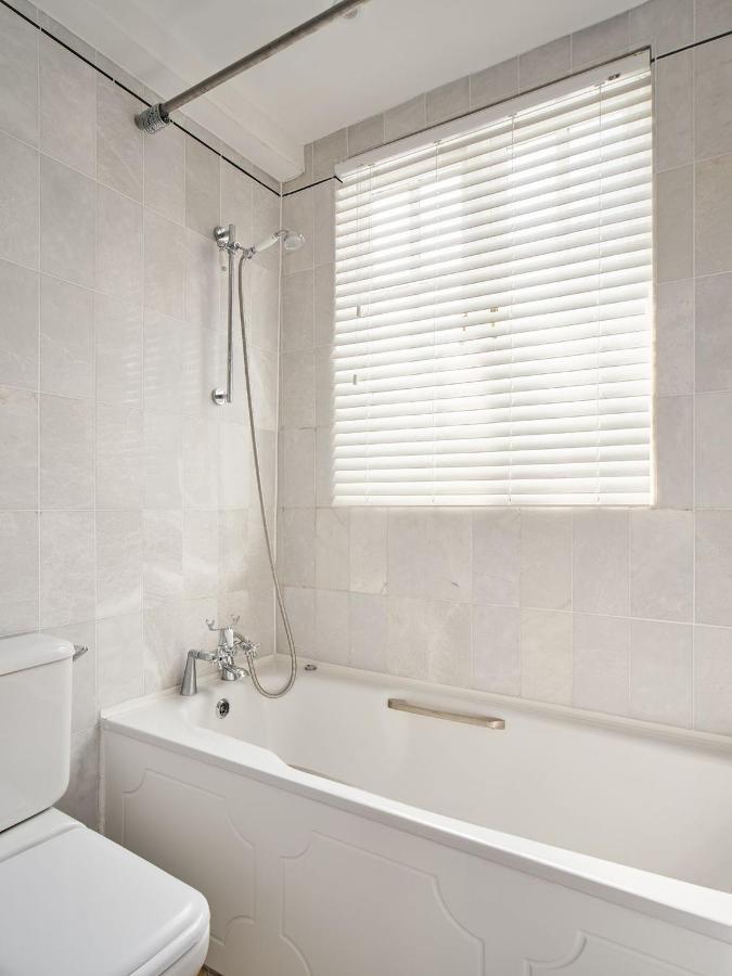 Stylish 3 Bedroom Town House London Eksteriør bilde