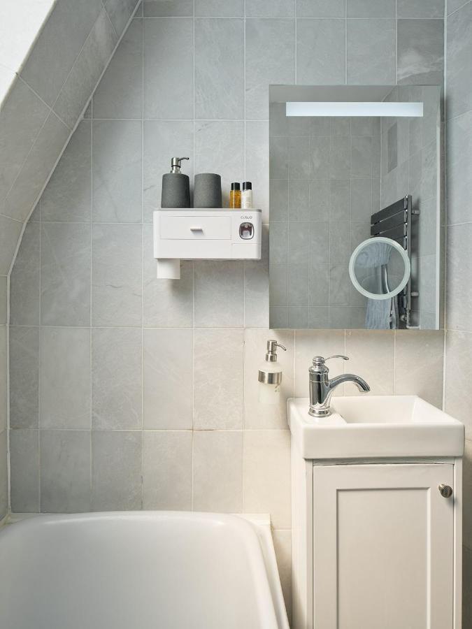 Stylish 3 Bedroom Town House London Eksteriør bilde